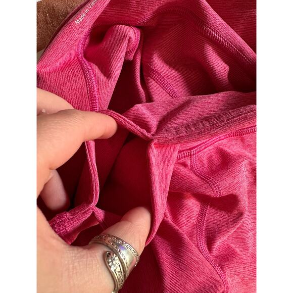 Outdoor Voices Hot Pink Barbie 3/4 Cropped Spandex Blend Leggings Size Medium - Picture 4 of 5